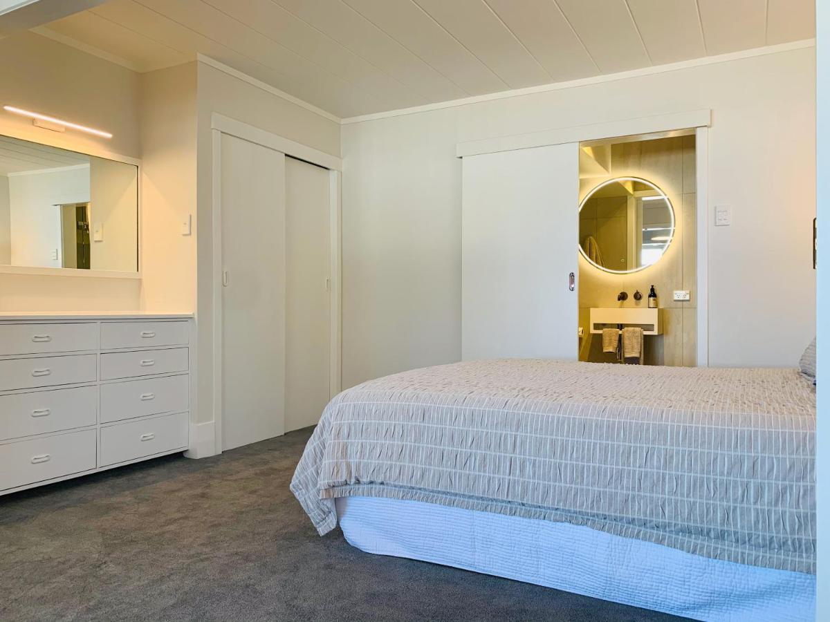 9 The Strand - New Pricing! Russell Ngoại thất bức ảnh