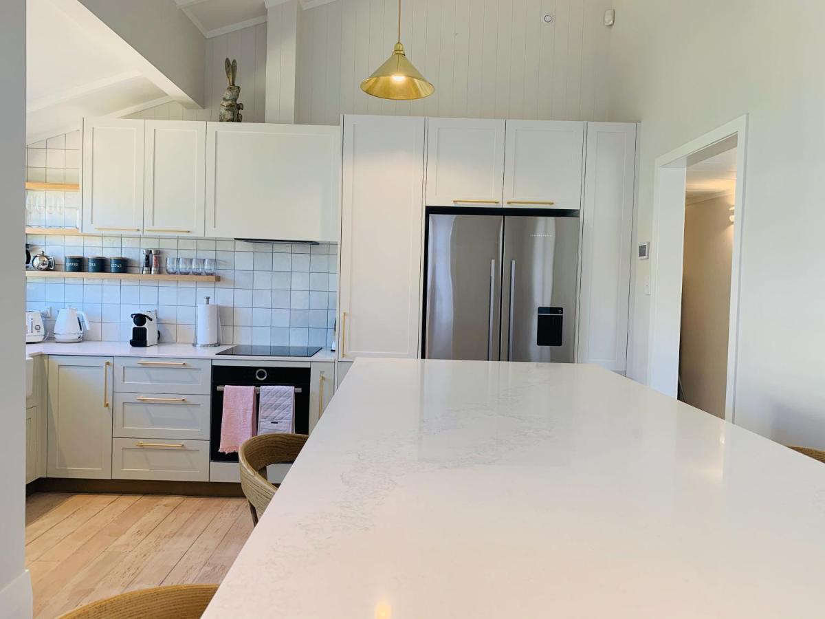 9 The Strand - New Pricing! Russell Ngoại thất bức ảnh